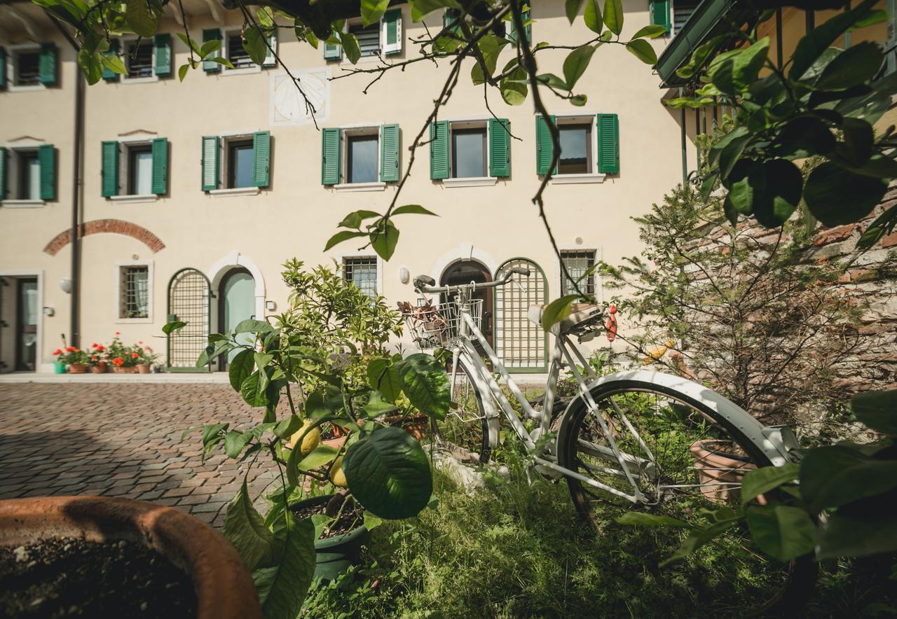 A Casa Di Tom Bed and Breakfast Sant'Ambrogio di Valpolicella Eksteriør billede